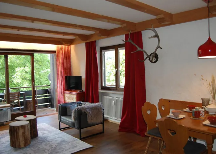 Ferienwohnung Mit Balkon I Bergblick I Parkplatz Apartment One